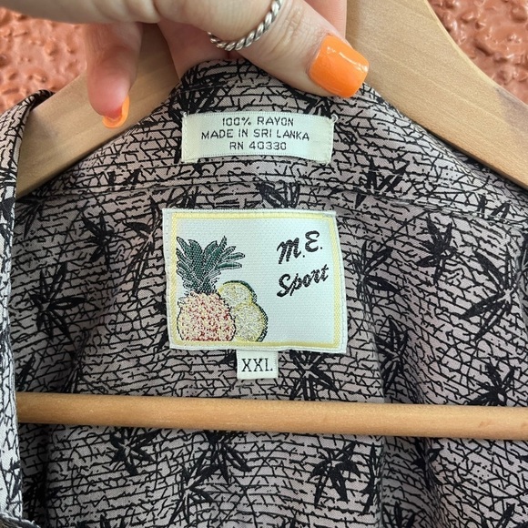 Men’s M.E. Sport Hawaiian Collared Shirt- Size XXL - Picture 2 of 6